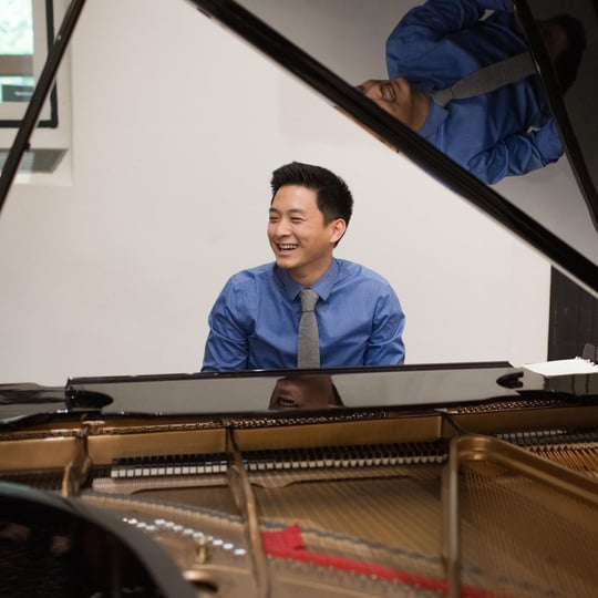Avery Wong - Pianist / Wedding Entertainment in Seattle, WA