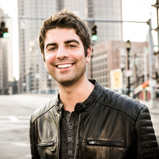AJ Edwards - Singing Guitarist in Boston, MA