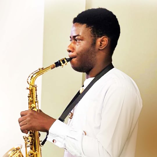The Urban Saxophonist - Saxophone Player / Wedding Musicians in Winnipeg, MB