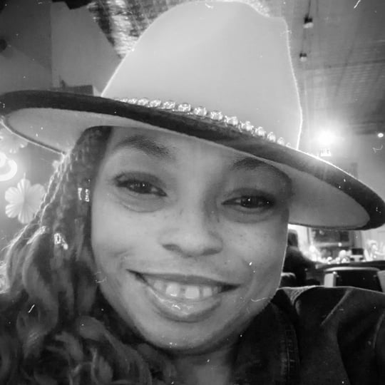 Tillee the DJ - Club DJ / Event DJs in Chicago, IL
