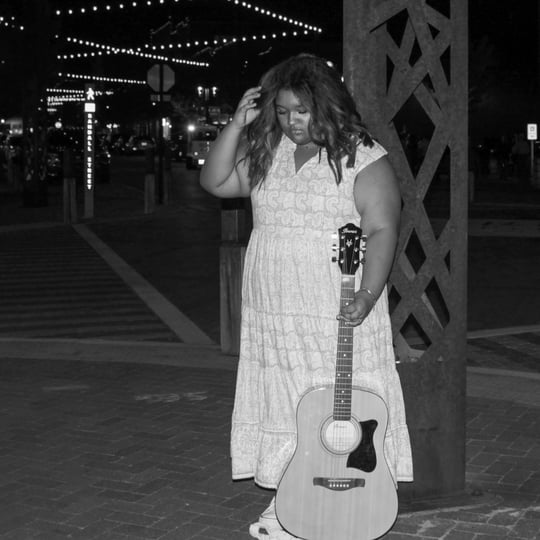 Miss.Kallibee - Singing Guitarist in Travelers Rest, SC