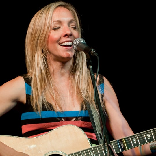 Melanie Dekker - A Voice Like Chocolate - Singing Guitarist / Wedding Musicians in North Vancouver, BC
