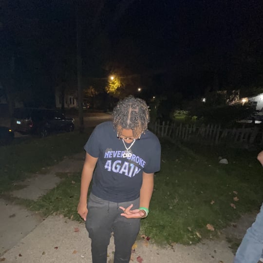 Łíł Źø 4x - Rapper in Rockford, IL