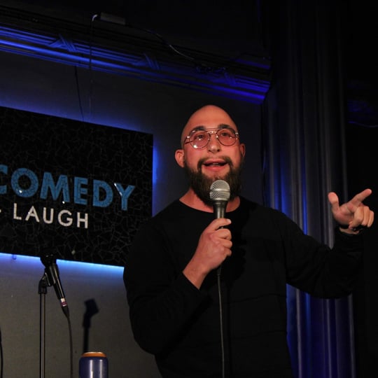 Charles Daghlian - Stand-Up Comedian in Laval, QC