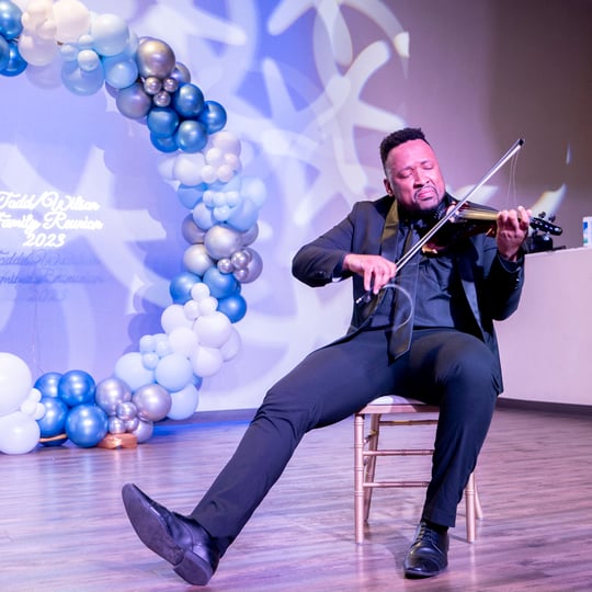 Tony B Violinist - Violinist in Las Vegas, NV