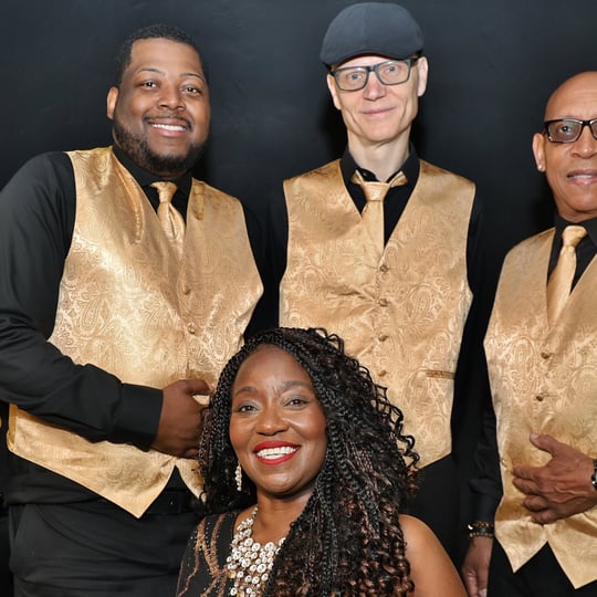 Sandra Bassett - R&B Group / Disco Band in Phoenix, AZ