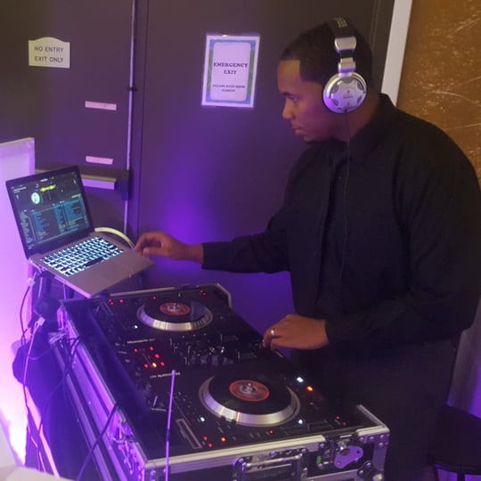Dj Walk-It-Out - DJ / Event DJs in Houston, TX