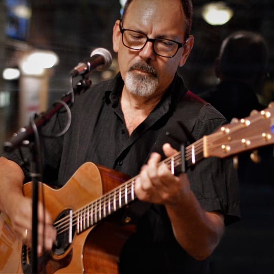Bob Skon - Singing Guitarist in Ann Arbor, MI