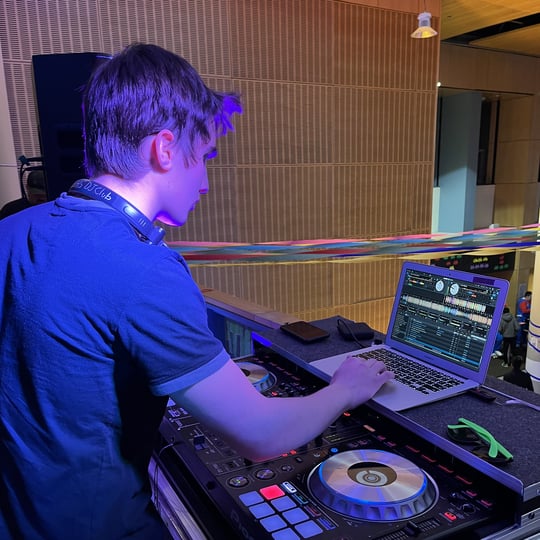 DJ Marchello - DJ / Corporate Event Entertainment in Mundelein, IL