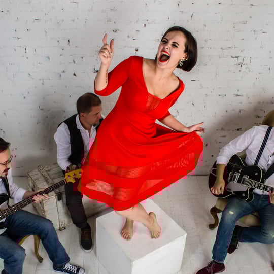 Bring People Joy With My Voice - Pop Singer in San Francisco, CA