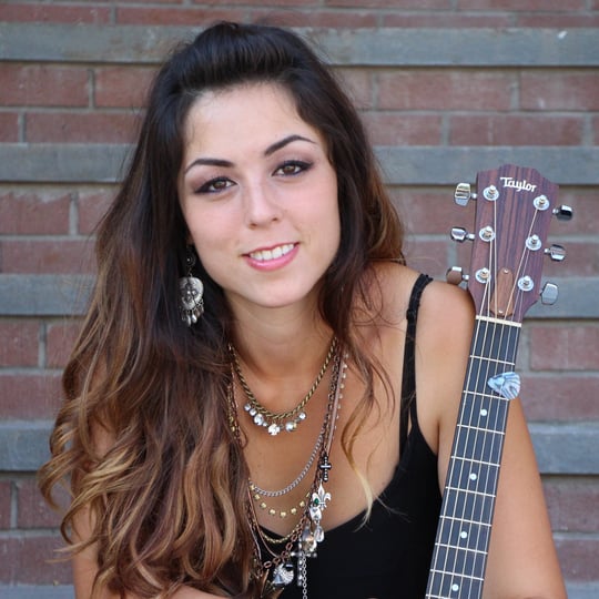 Acoustic Chelsea Takami! - Acoustic Band in Copiague, NY