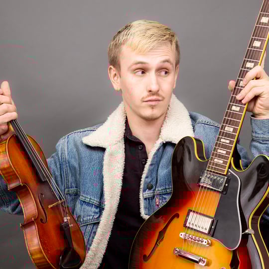 Charming Singer/Songwriter and Violinist - Singing Guitarist in Toronto, ON