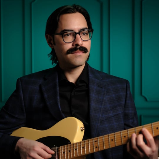 Mike Maneechote - Guitarist in Chicago, IL