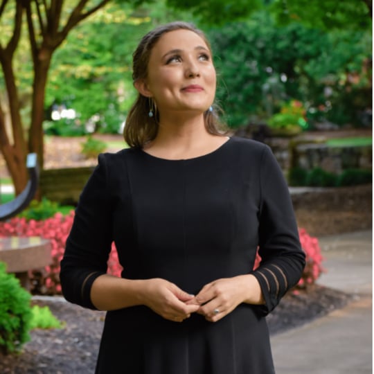 Daisy Schoen, Soprano - Classical Singer in Greensboro, NC