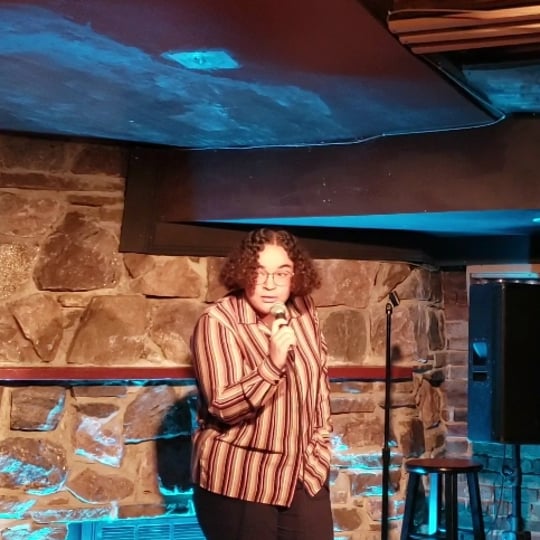 Olivia Bailey - Comedian in Washington, DC