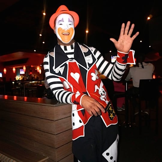 Geebo the Clown - Comedy Magician / Animal Entertainment in Los Angeles, CA