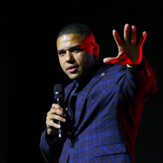 Dutton Mindset - Motivational Speaker / Corporate Event Entertainment in Boston, MA