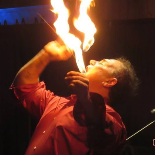 Magic & Escapes Entertainment - Magician / Children’s Party Magician in Flint, MI