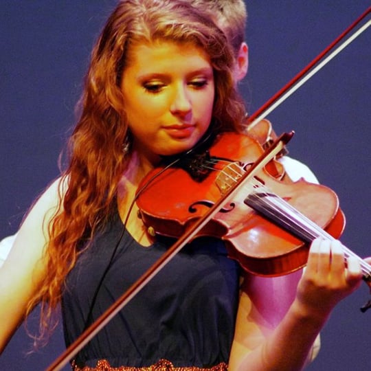 Mhairi MacCallum - Fiddler/Violinist - Fiddler / Bluegrass Band in Vancouver, BC