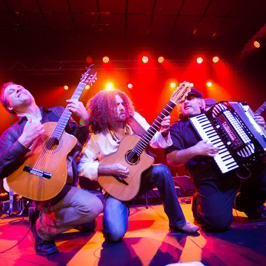 Johannes Linstead - World Music in Oakville, ON