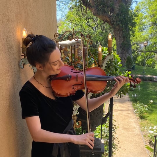 Lauren Vogel, Vln. - Strolling Violinist / Classical Music in Los Angeles, CA