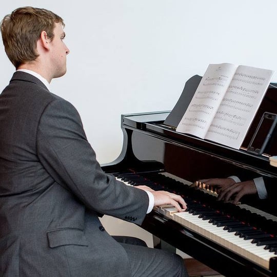 Jonathan Pinto - Freelance Pianist - Classical Pianist / Pianist in Dalton, GA