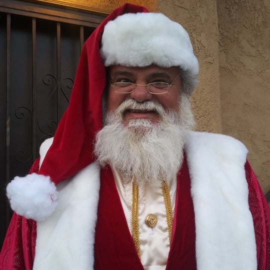 The Singing Santa Claus of Los Angeles - Santa Claus in Los Angeles, CA