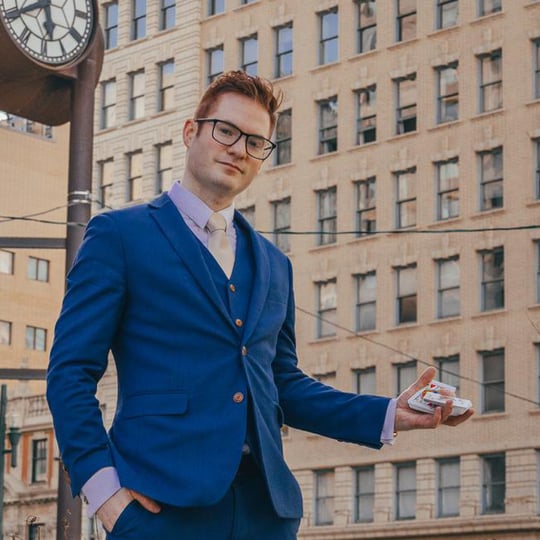 Chris Gowen: Magician and Sleight of Hand Master - Magician / Family Entertainment in Edmonton, AB