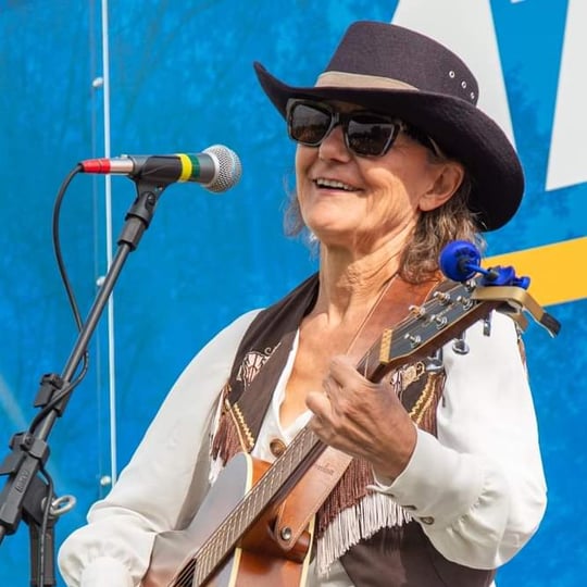 jacquedup - Singing Guitarist in Sherwood Park, AB