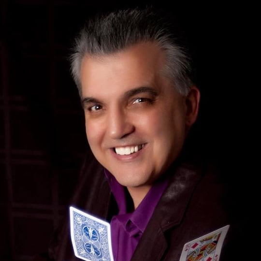 Johnny Pizzi Comedian, Magician and Mentalist - Corporate Magician in Saugus, MA