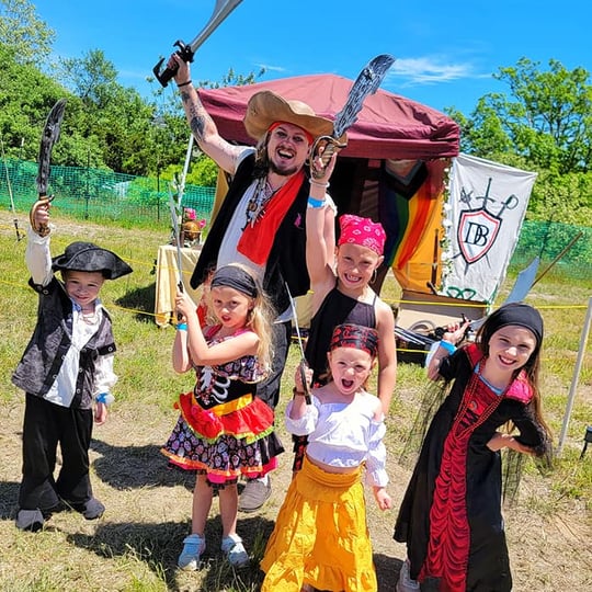 Dan Burns Swords - Interactive Performer in Lunenburg, MA