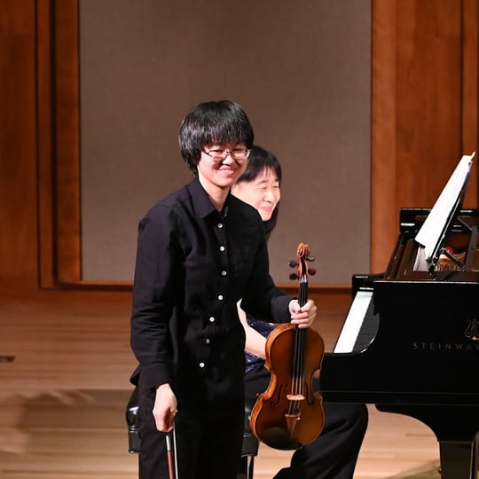 Yue Pan - Violinist in Arlington, MA