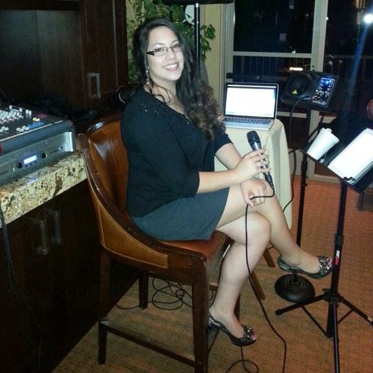 Live Entertainment- Vocalist - Wedding Singer / 1940s Era Entertainment in Redlands, CA