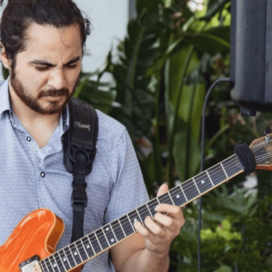 Sergio Zavala - Guitarist in Miami, FL
