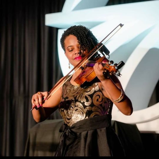 Violinist Camille - Violinist in Douglasville, GA