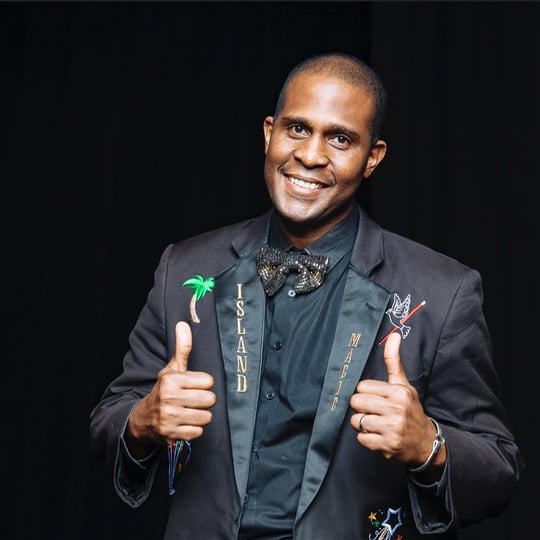 Islandmagic - Corporate Magician in Maplewood, NJ