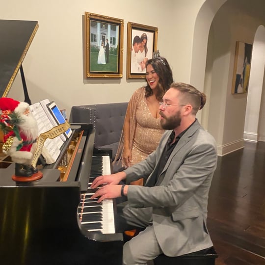 Cole Thomas - Singing Pianist in St Paul, MN