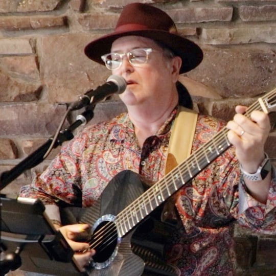 Walt Pitts - Guitarist in Sun City, AZ