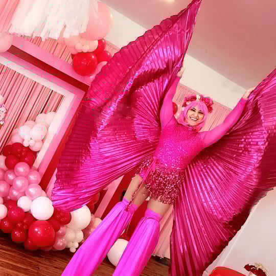 Lynn Spins - Stilt Walker / Circus and Acrobatic in Boca Raton, FL