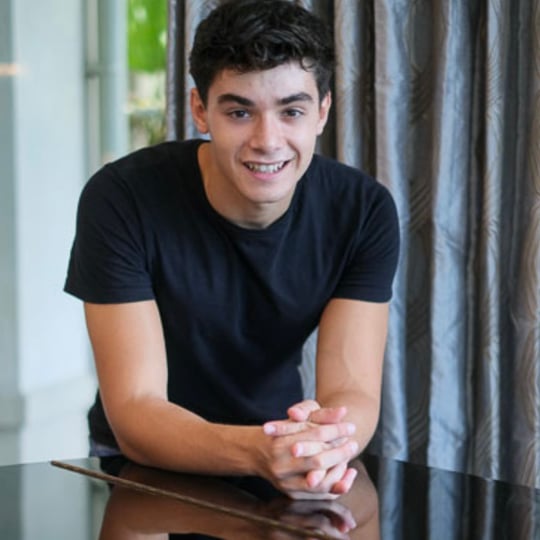 Noah Kriegstein - Singing Pianist in Coral Gables, FL