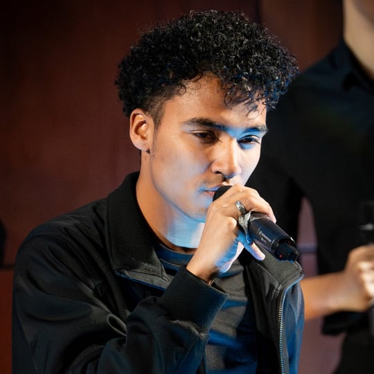 Josh Alvin - Singing Telegram in Valley Stream, NY