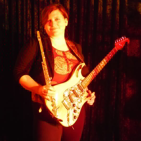Amanda B Johnson - Guitarist in Albuquerque, NM