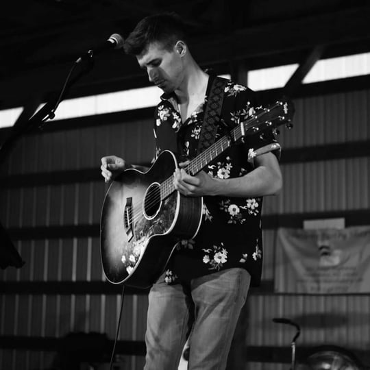 Andrew Moorer - Singing Guitarist in Moorestown, NJ
