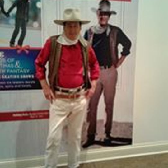 John Wayne Impersonator - Anecdotes about Duke's films & life stories - Impersonator in Hollister, MO