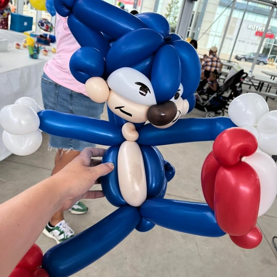 PF Event Entertainment - Balloon Twister / Airbrush Artist in Hamilton, ON