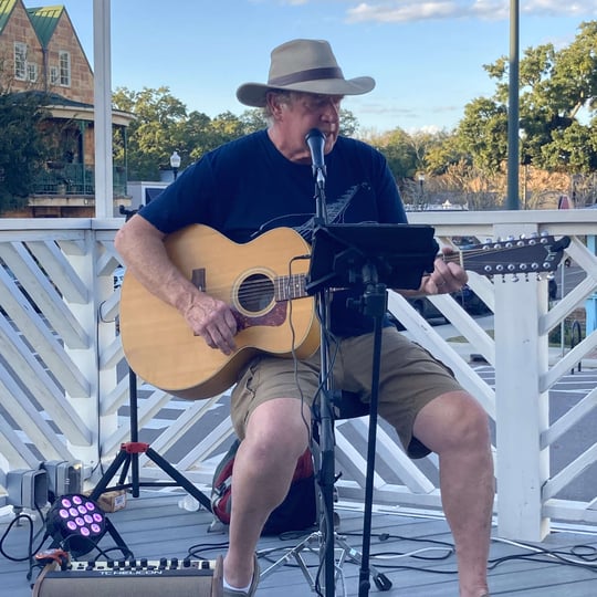 Ben”jam”in - Guitarist in Fairhope, AL