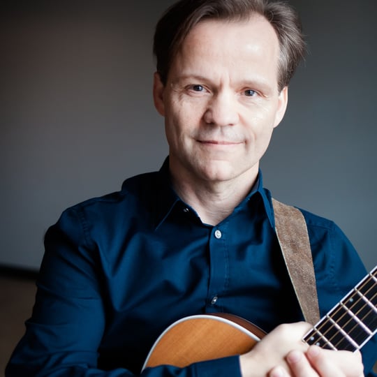 Bob Gerics - Singing Guitarist in Chicago, IL
