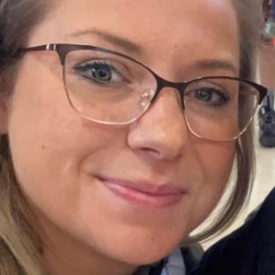 Bonnie D. Bartender - Bartender in Avon Lake, OH