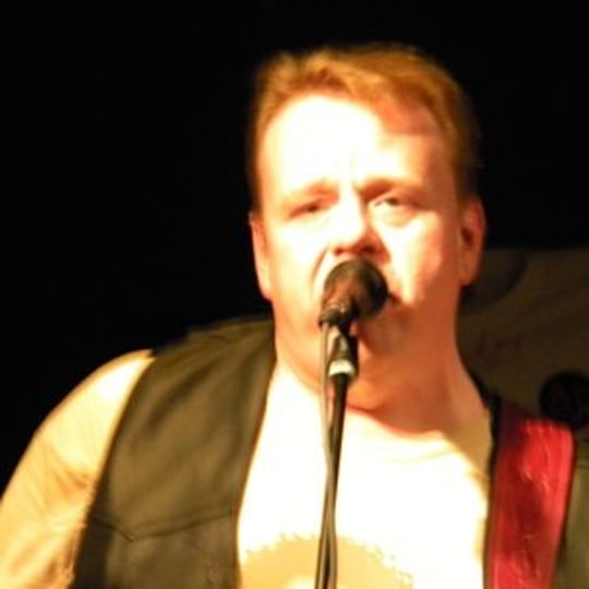 Brian Hutton - Singing Guitarist in Greeley, CO