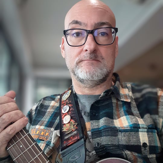 Carbo - Singing Guitarist in Wallingford, PA